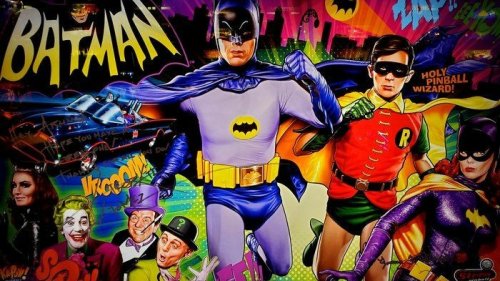 batman-66.jpg backglass
