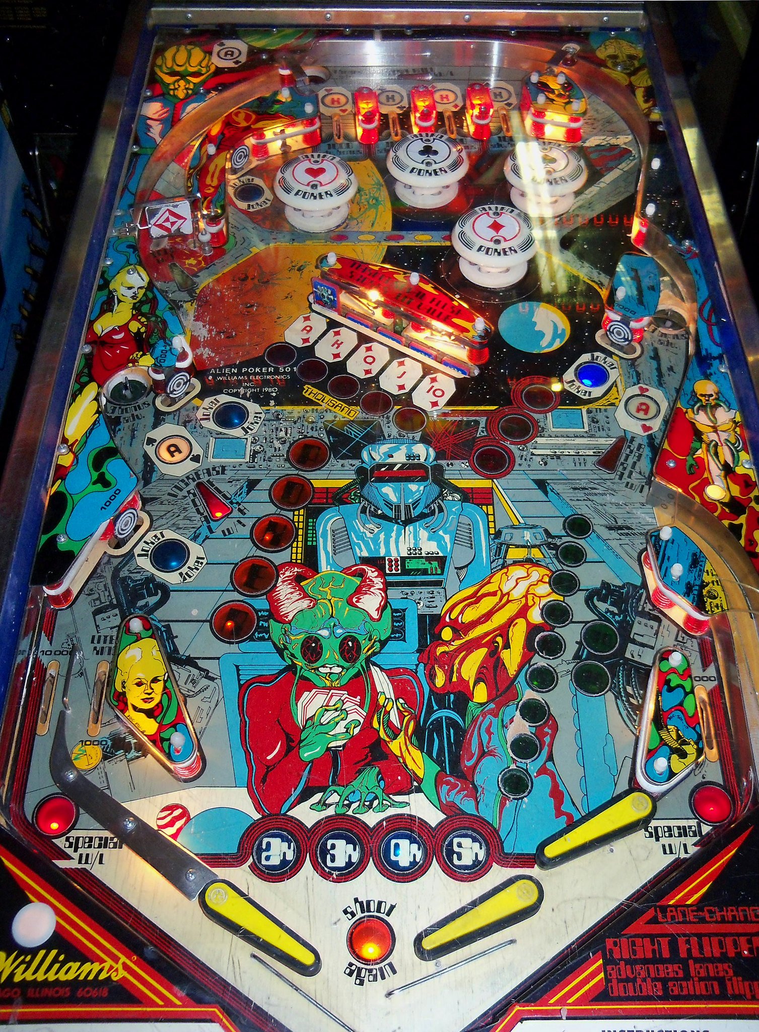 alien-poker-pf.jpg playfield