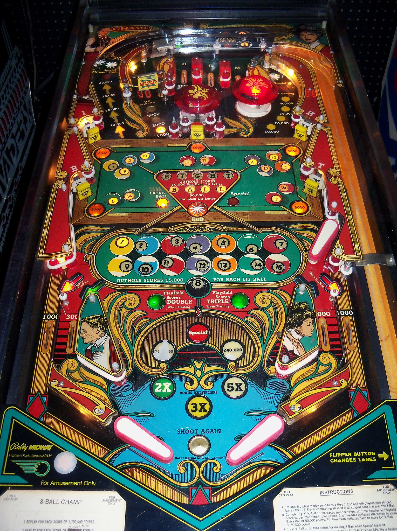 eight-ball-champ.jpeg playfield