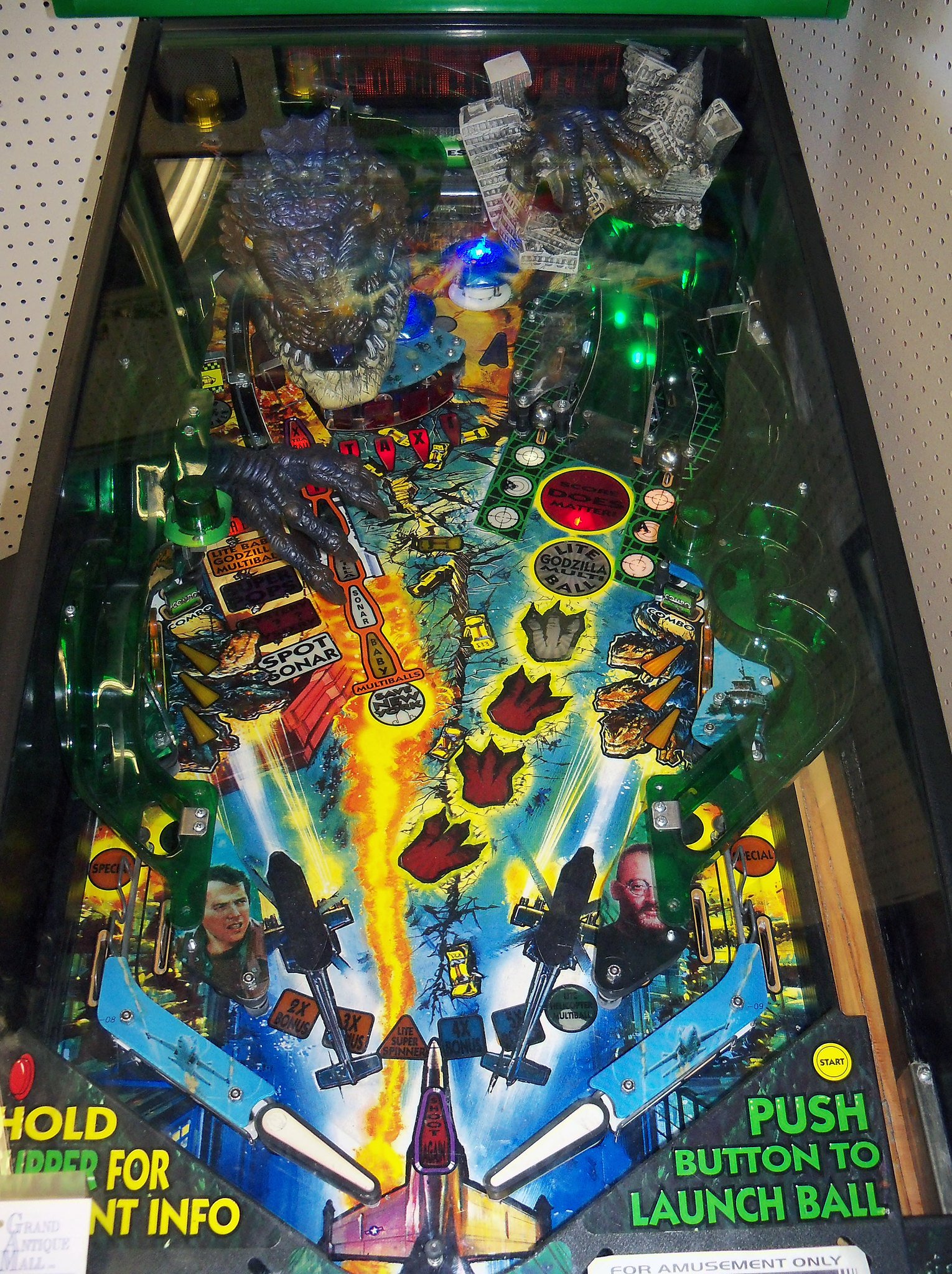 godzlla-sega-pf.jpg playfield