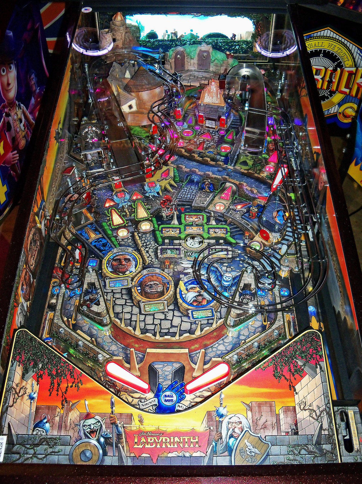 labyrinth.jpeg playfield